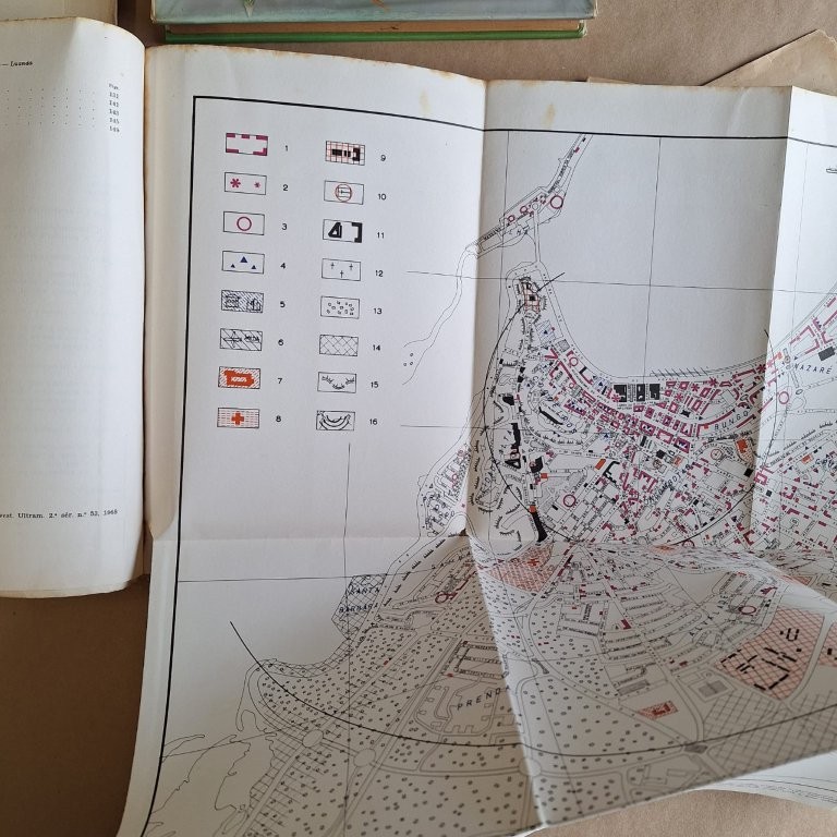Luanda (Estudo de Geografia Urbana) - n. 53