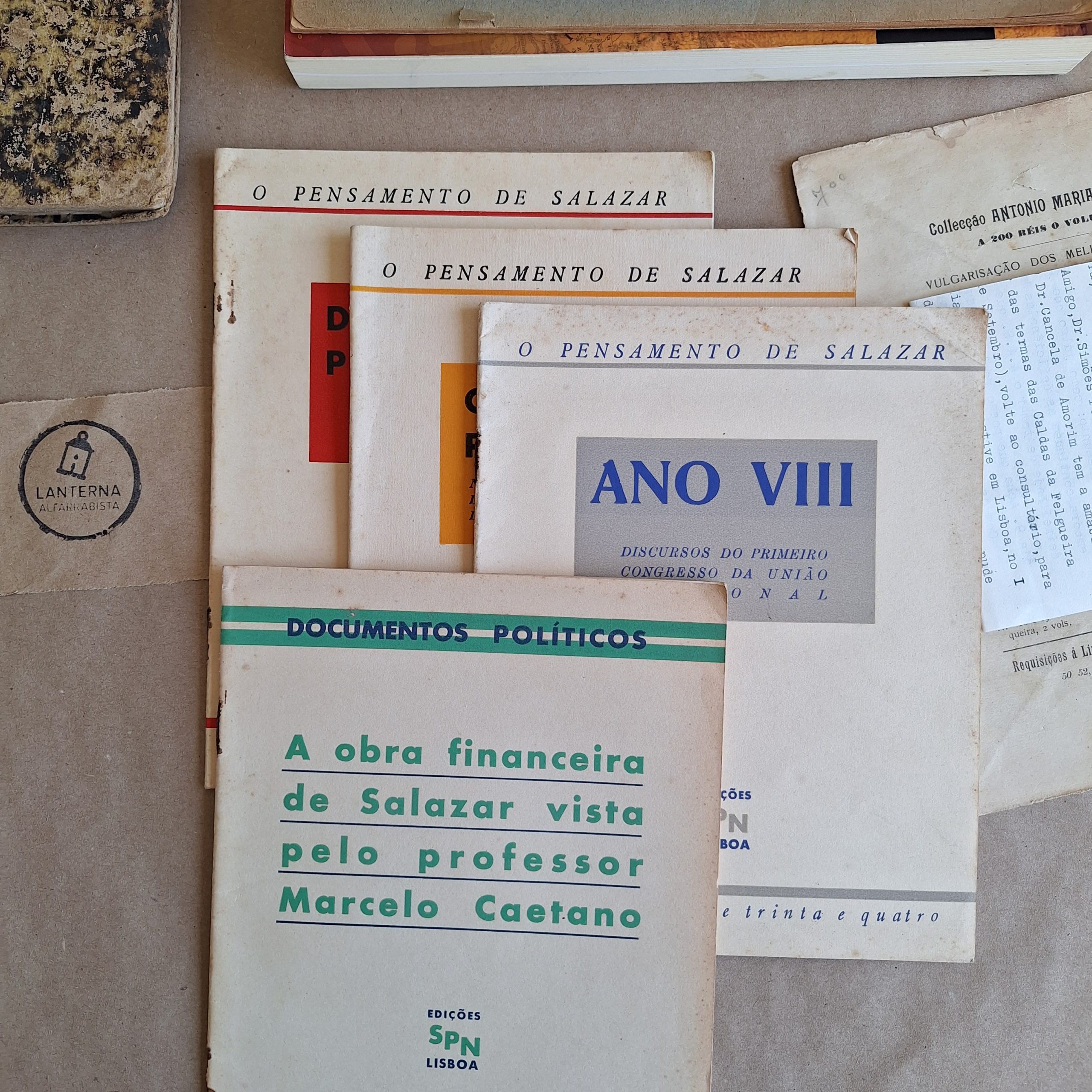 Publicações políticas: O pensamento de Salazar e Documentos Políticos