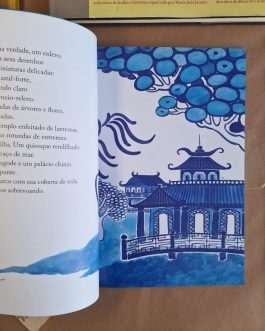 O Prato Azul-Pombinho
