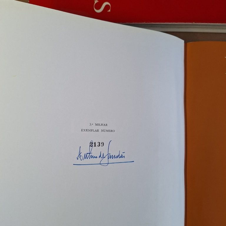 O Móvel Pintado em Portugal