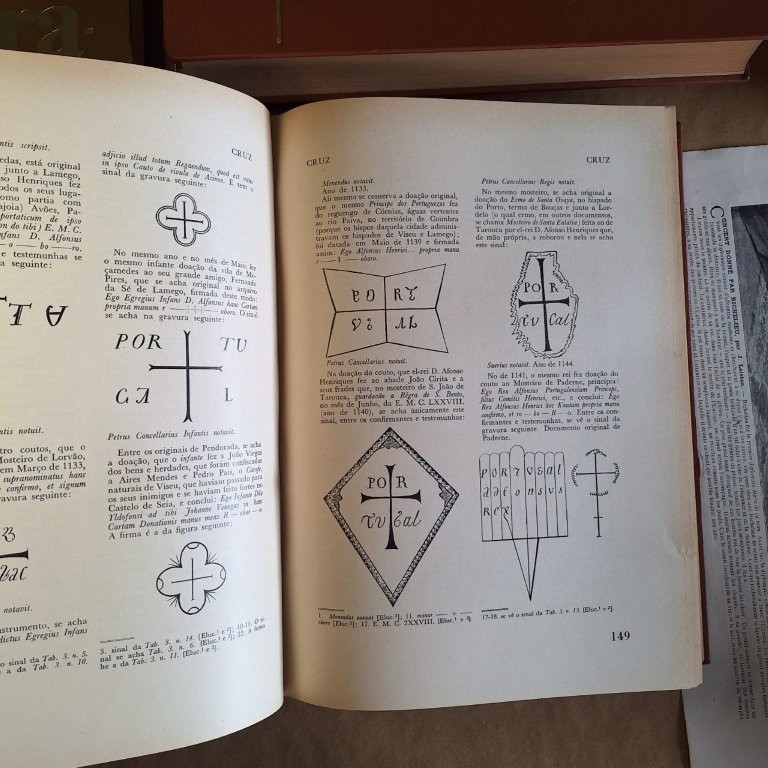 Elucidário das palavras, termos e frases, Vol. I A e Vol. II B-Z