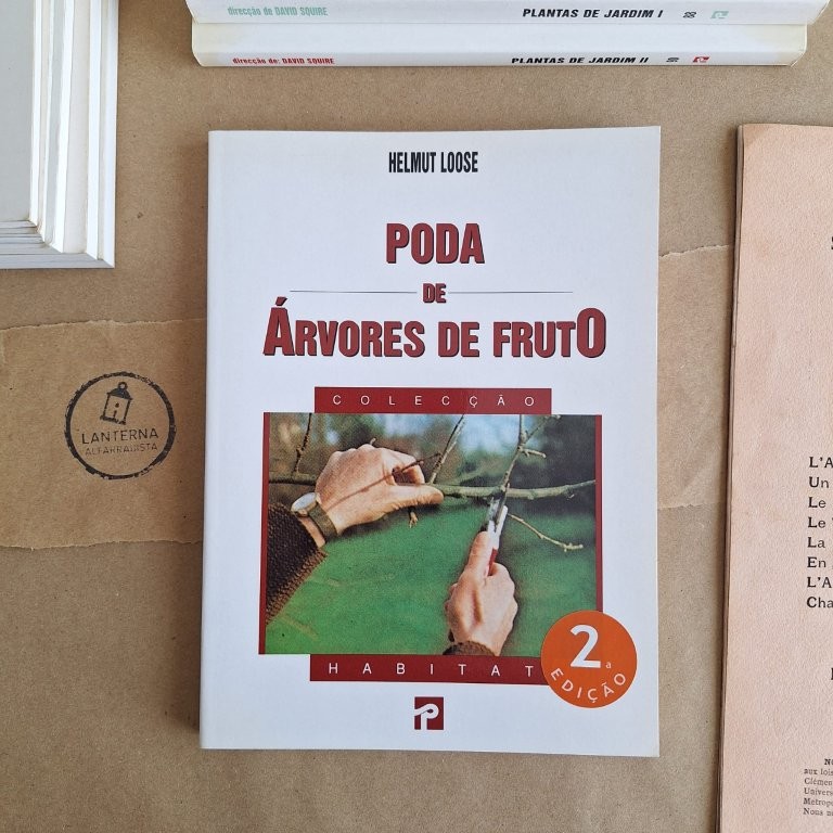 Poda de Árvores de Fruto