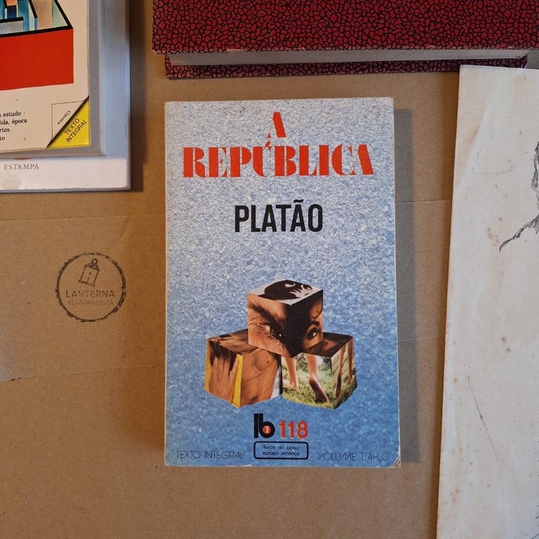 A República, volume triplo