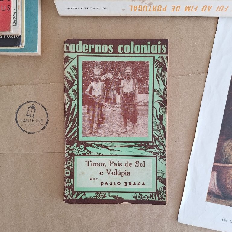 Cadernos Coloniais - nr. 42 Timor, País de Sol e Volúpia