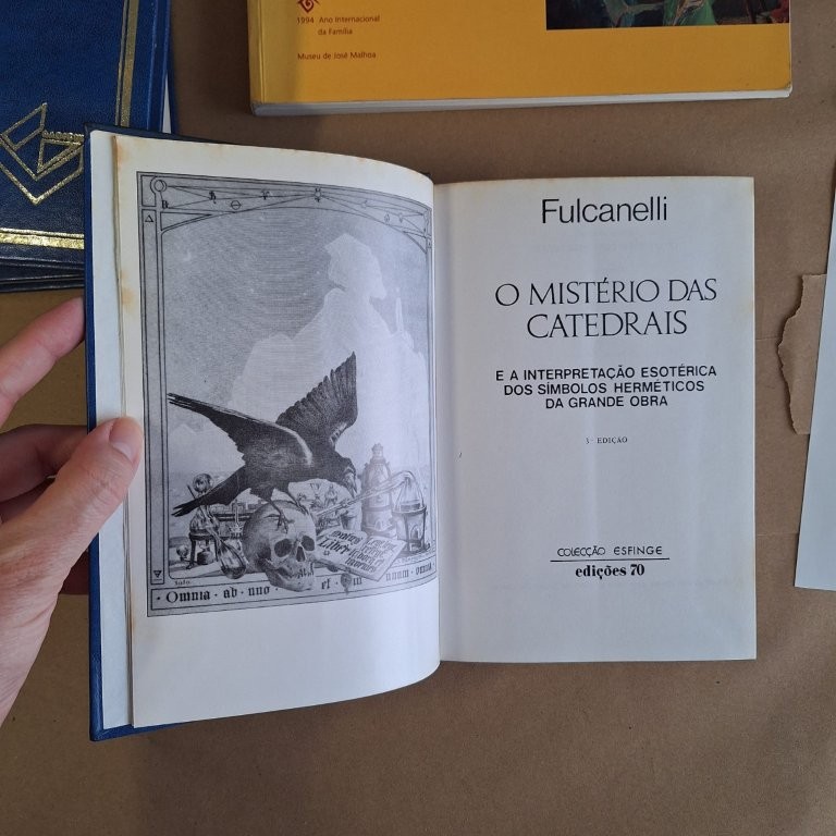 Conjunto com 5 volumes da Colecção Esfinge